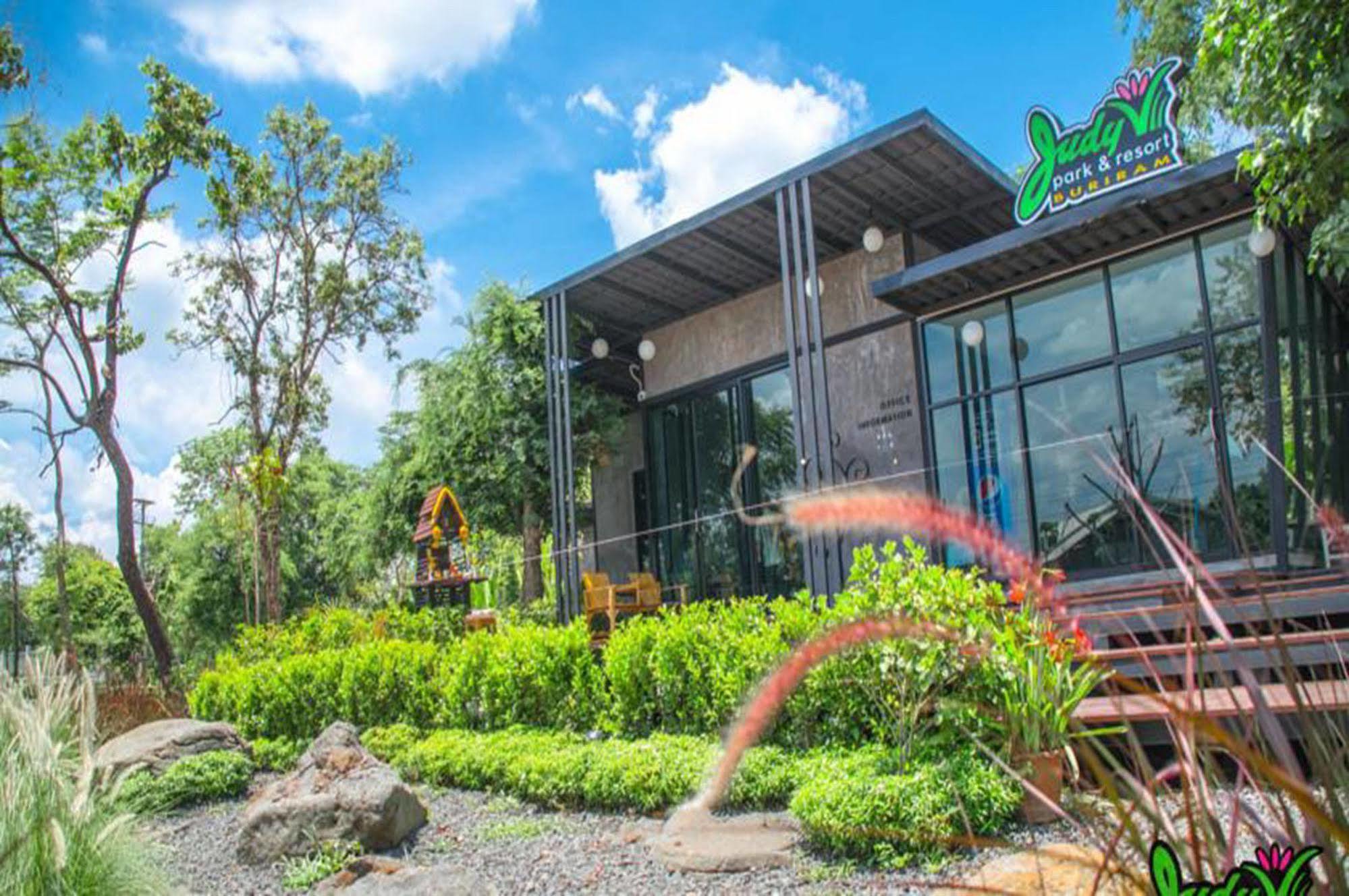 Buriram Judy Park & Resort Eksteriør bilde